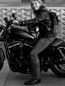 Five Questions for Bernadette Murphy, author of <i>Harley and Me</i>