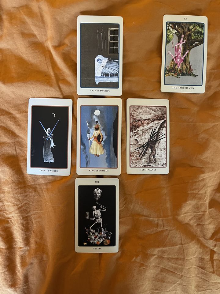 Image of the aforementioned tarot spread